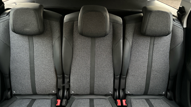 Peugeot 5008 1.2 PureTech Allure 5dr EAT8 Petrol Estate